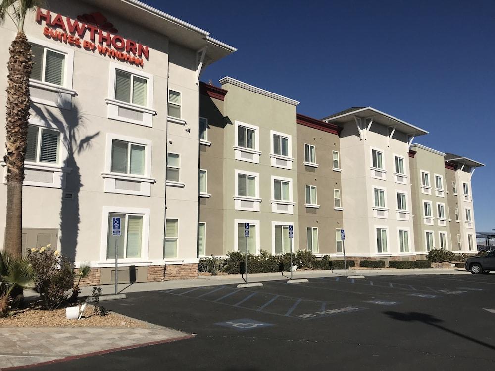 Hawthorn Suites Victorville Extérieur photo