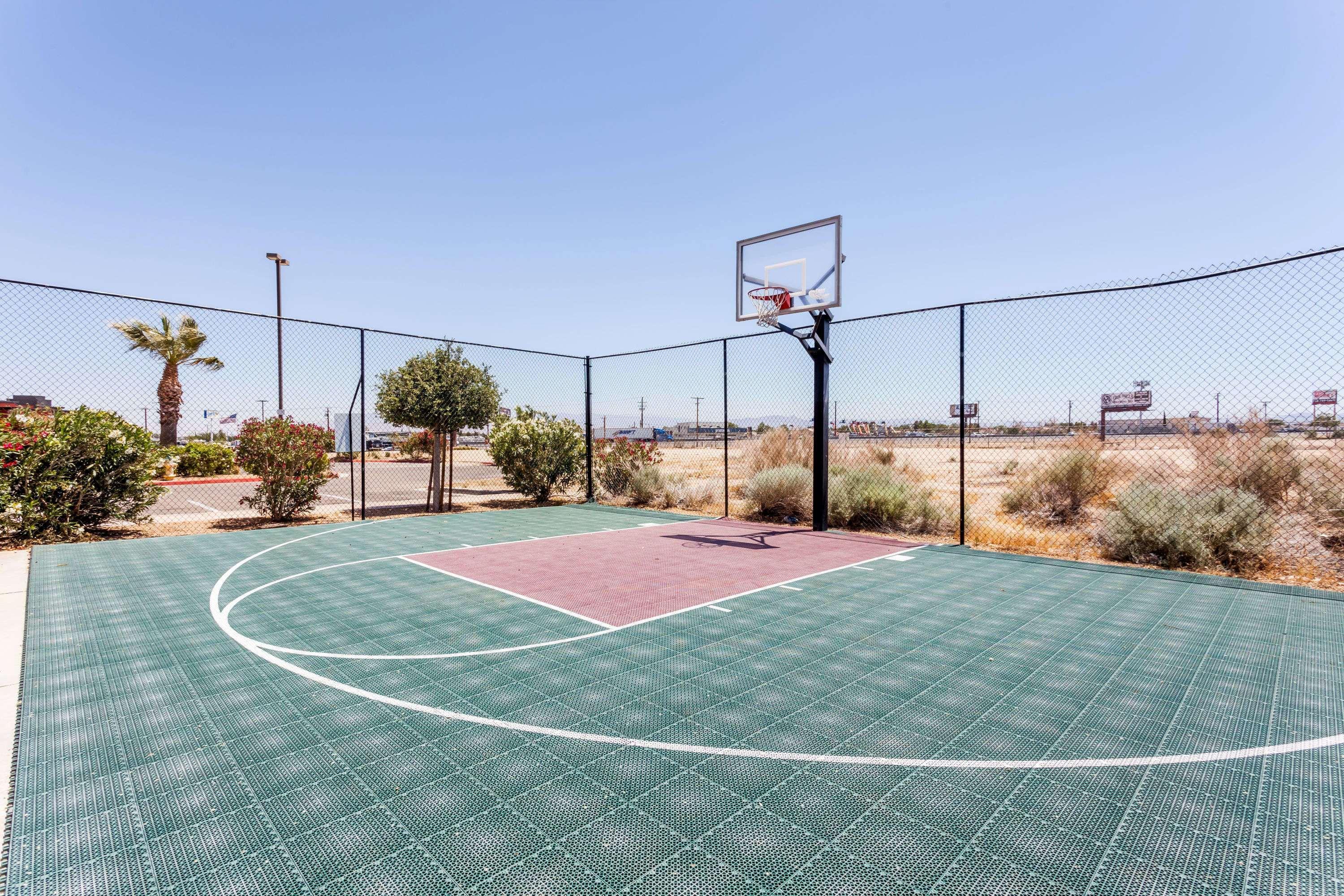 Hawthorn Suites Victorville Extérieur photo