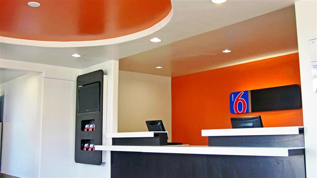 Hawthorn Suites Victorville Intérieur photo