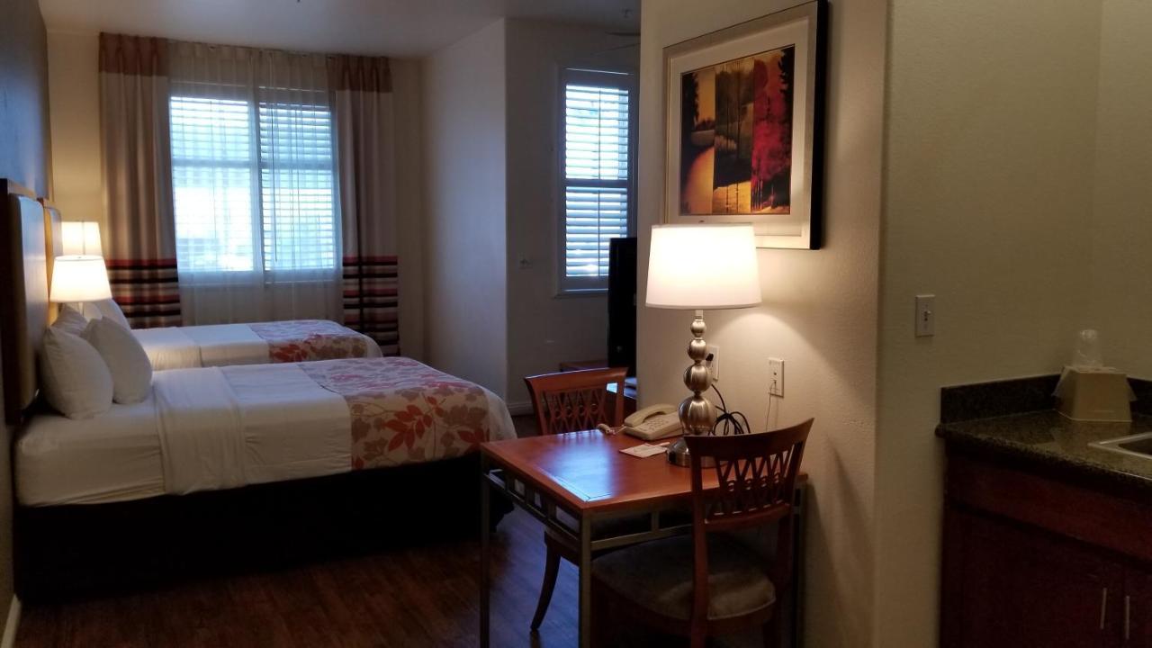 Hawthorn Suites Victorville Extérieur photo